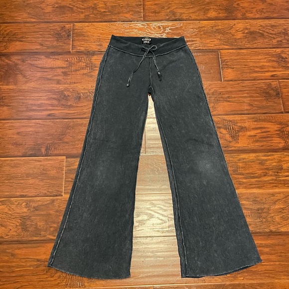 Velvet Stone - Vintage, Black / Grey lounge suit, size M - Picture 8 of 10